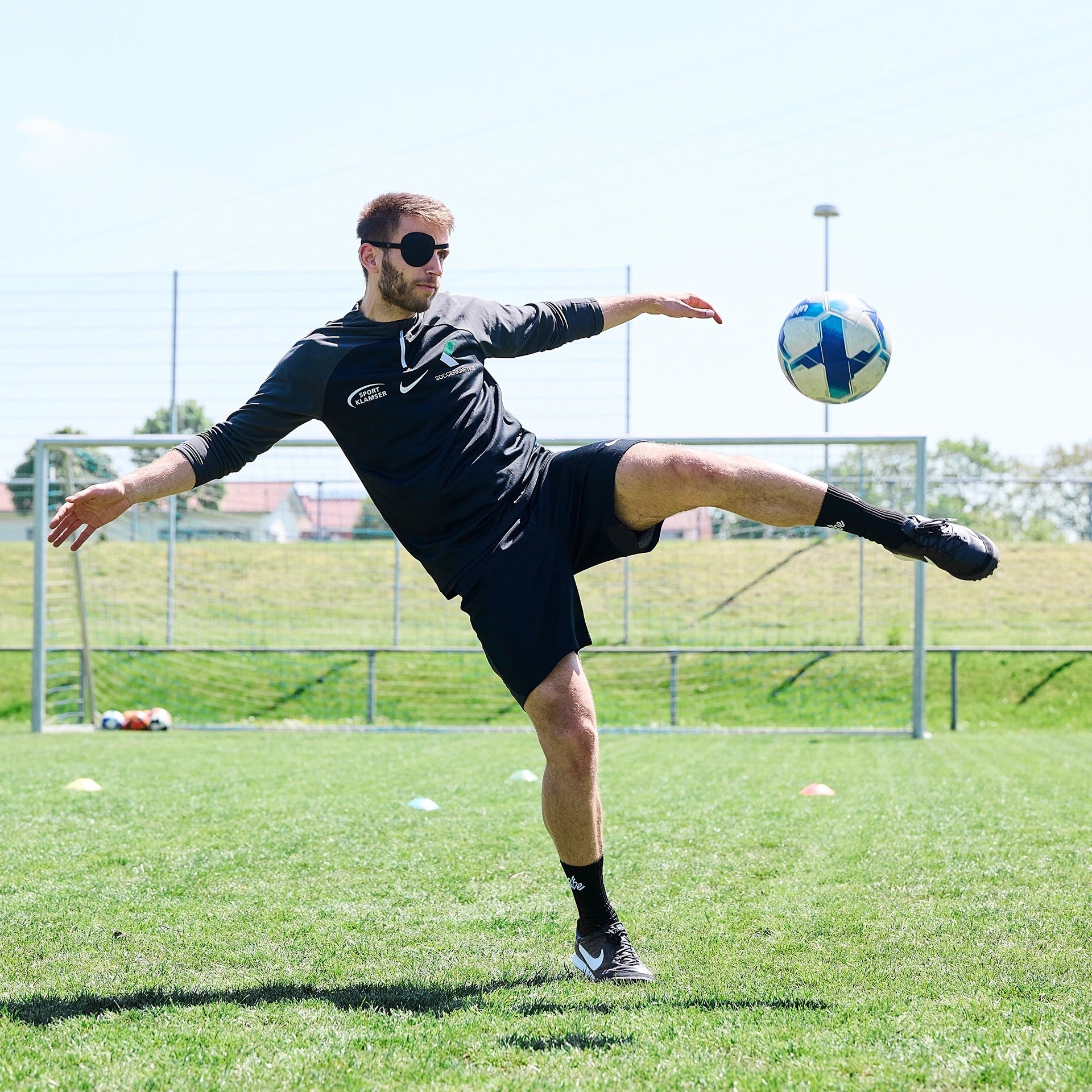 Fußball Set für neurozentriertes Fußballtraining ARTZT neuro 2