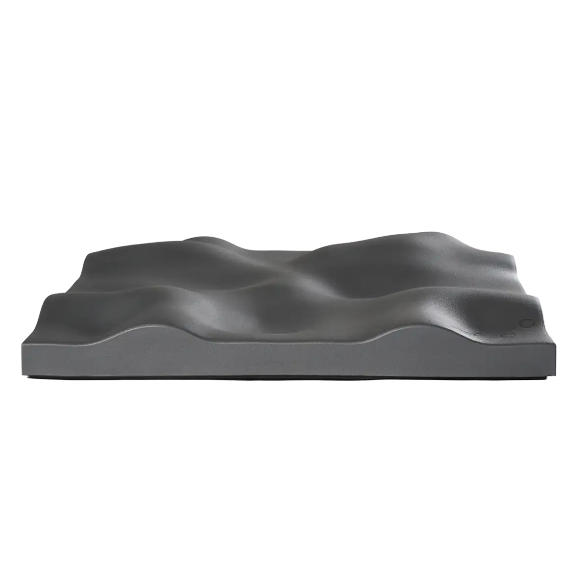 Grauer Sensorikboden der Marke ARTZT thepro mit wellenförmig strukturierter Oberfläche; die ergonomische Form bietet unterschiedliche Druck- und Reizzonen zur Förderung von Wahrnehmung, Gleichgewicht und Fußmuskulatur.
