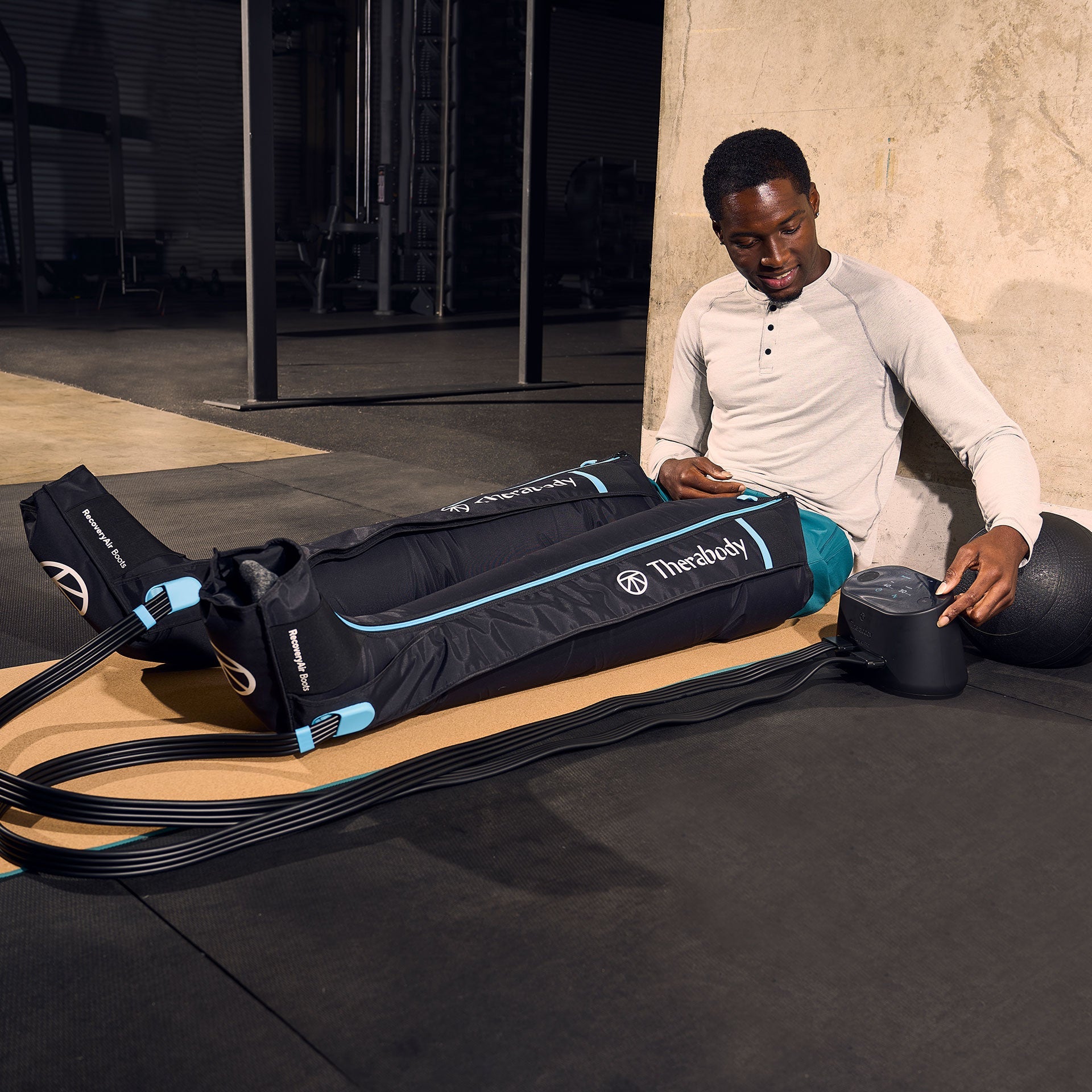 RecoveryAir PRO Kompressionsstiefel Elektronische Massagegeräte Therabody