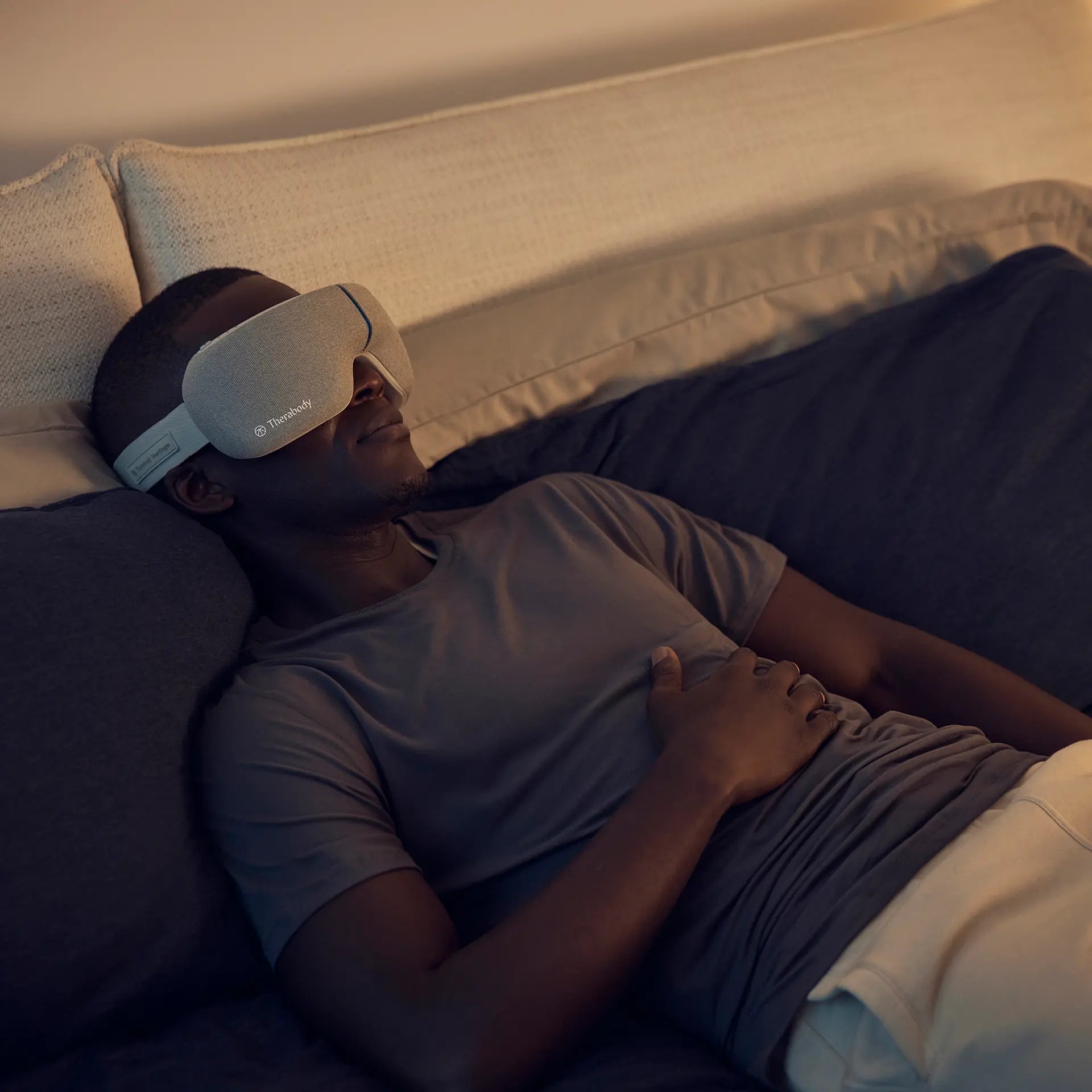 SmartGoggles Wearable für Massage und Recovery  Therabody   