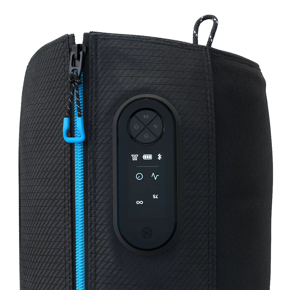 Nahaufnahme auf das Bedienfeld eines Therabody JetBoots Kompressionsstiefel auf transparentem Hintergrund